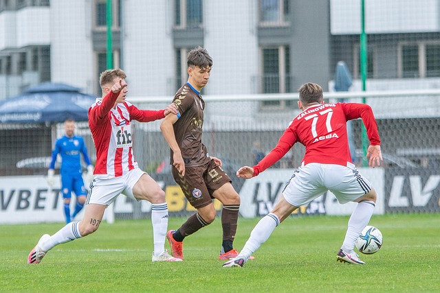 為曼聯進攻 為曼聯進攻